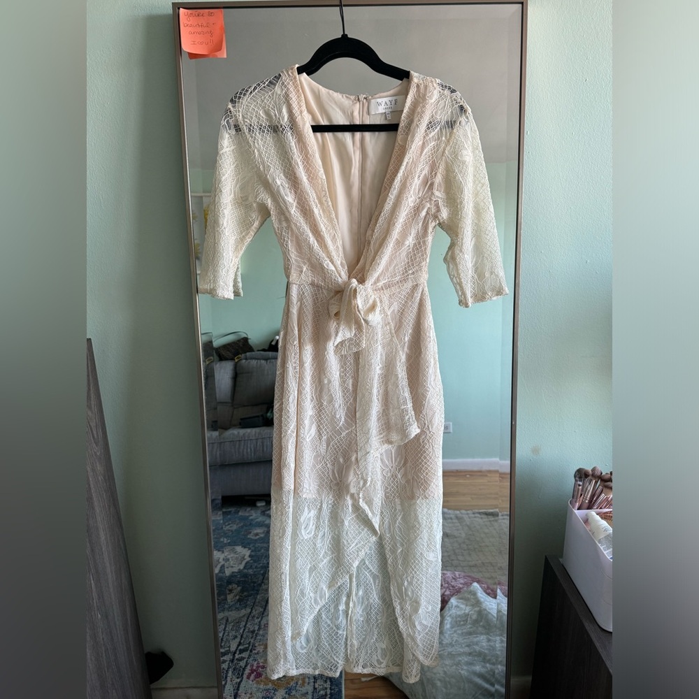 WAYE CREAM MIDI LACE DRESS